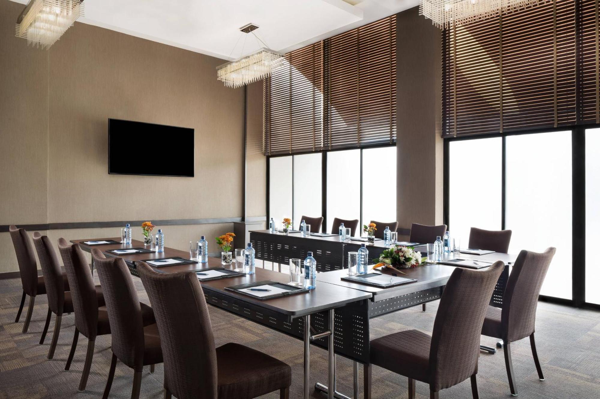 Four Points By Sheraton Nairobi Hurlingham Εξωτερικό φωτογραφία